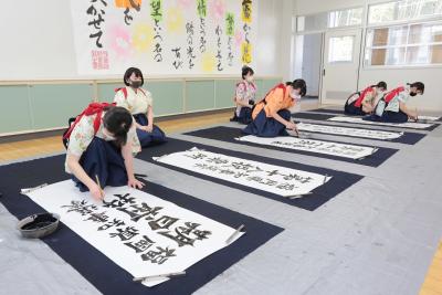 看板書きの様子