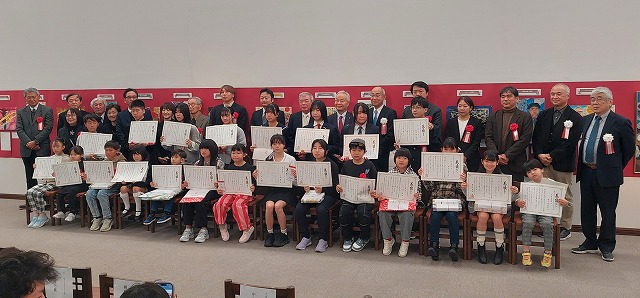 受賞者の皆さんと