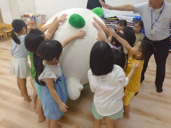 新生第二こども園エコトン記念写真 新生第二こども園エコトン記念写真