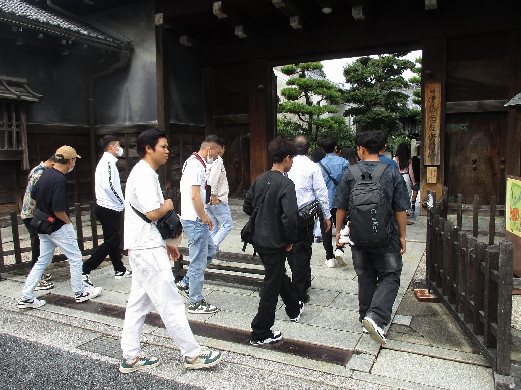 目が不自由な人のために、掲載する画像の説明を記載してください。