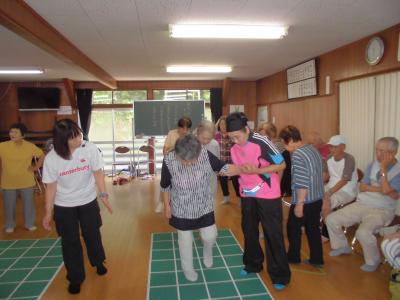 みんなでゲーム。