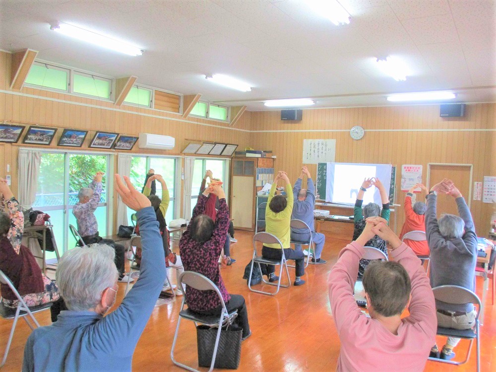 ②皆さん真剣に取組中 ②皆さん真剣に取組中